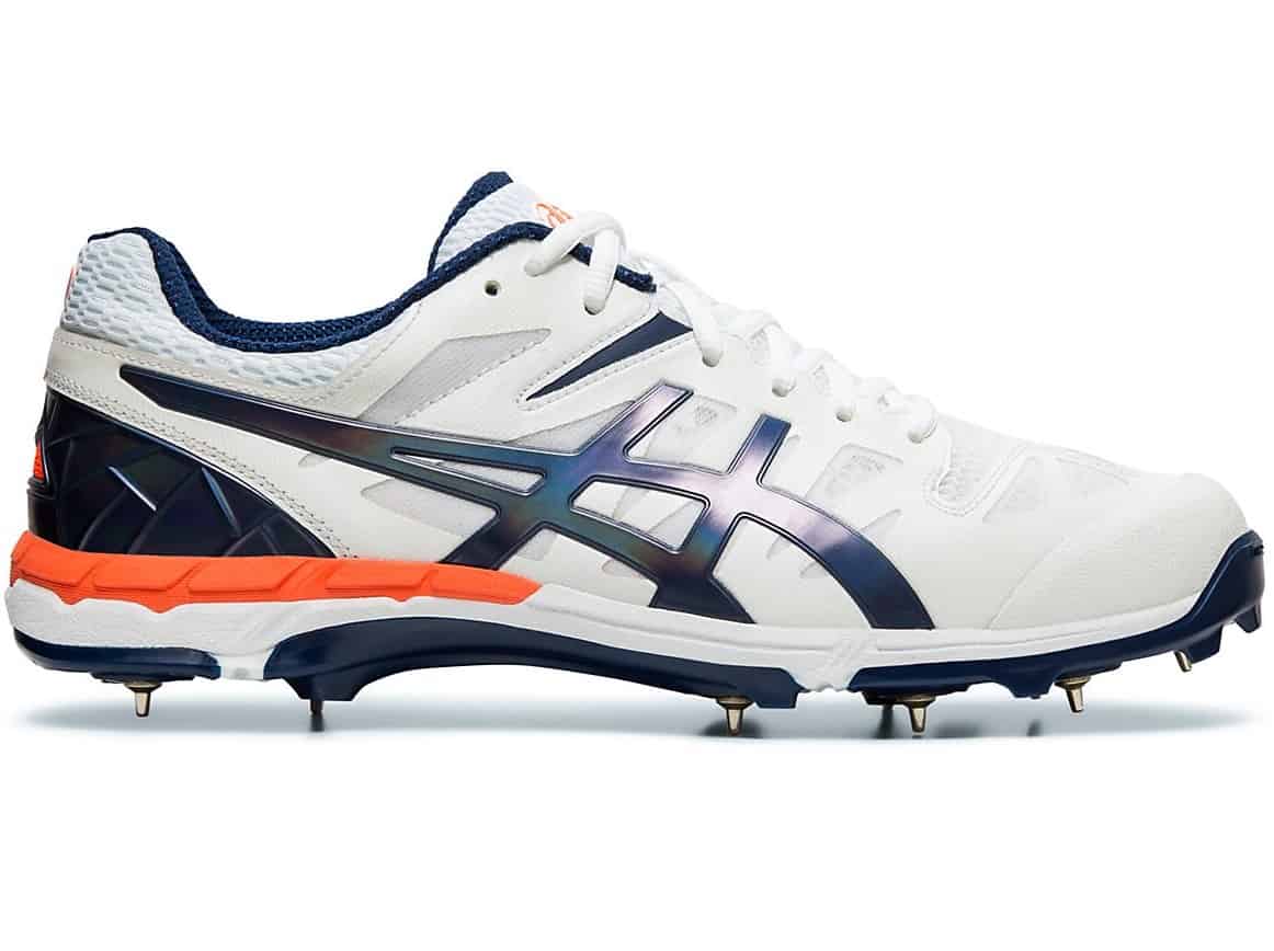 asics cricket boots