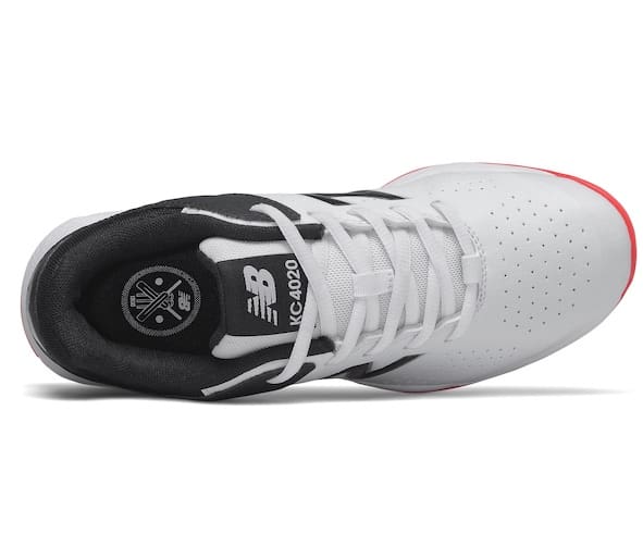 new balance 4020 cricket shoes