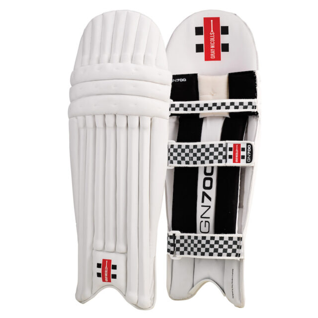 GN 700 Gray Nicolls Pads