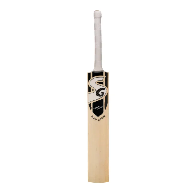 SG Roar Extreme Bat