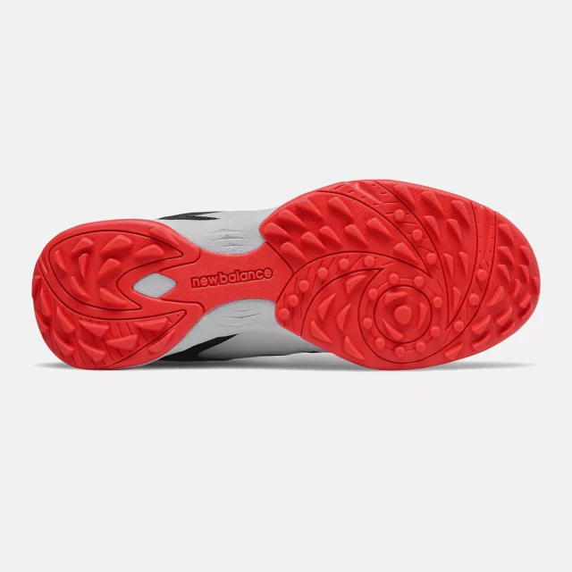 New Balance 4020 Junior Rubber Shoe - Image 3
