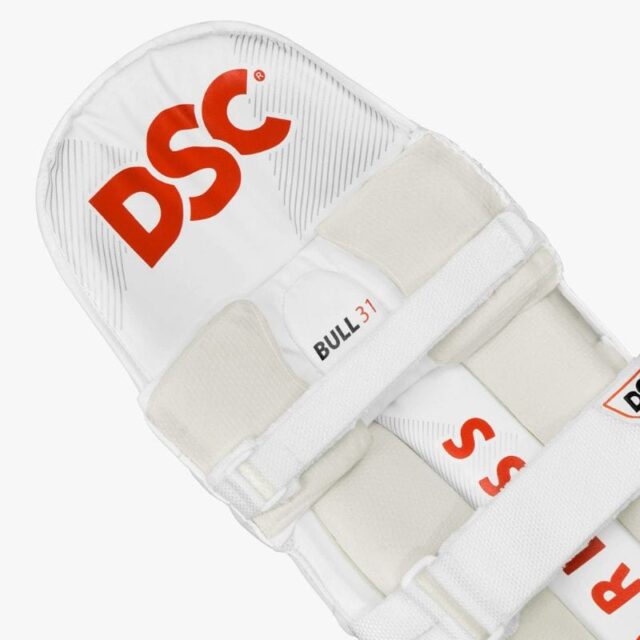 DSC Bull 31 Batting Pads - Image 3