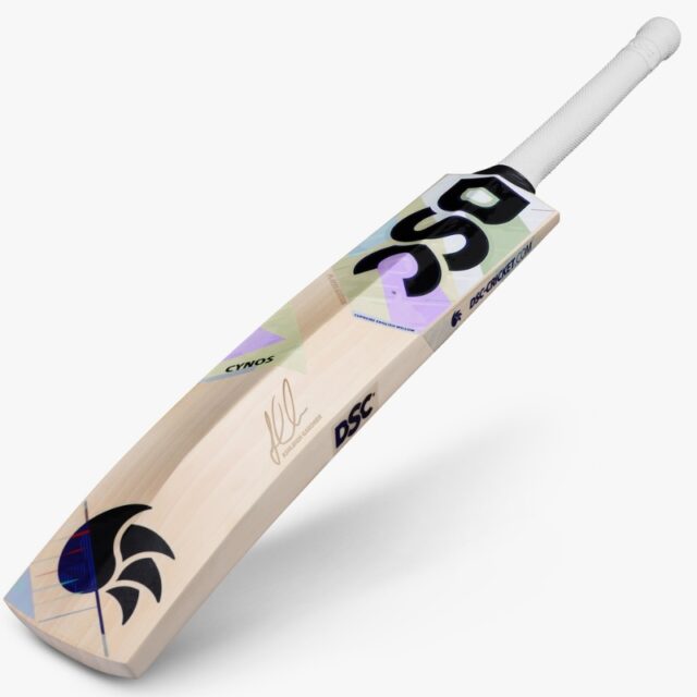 DSC Cynos Players Cricket Bat - Image 3