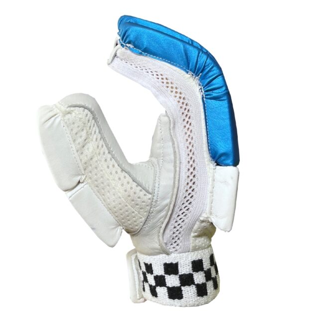 Bison 650 Gray Nicolls Batting Gloves - Image 2