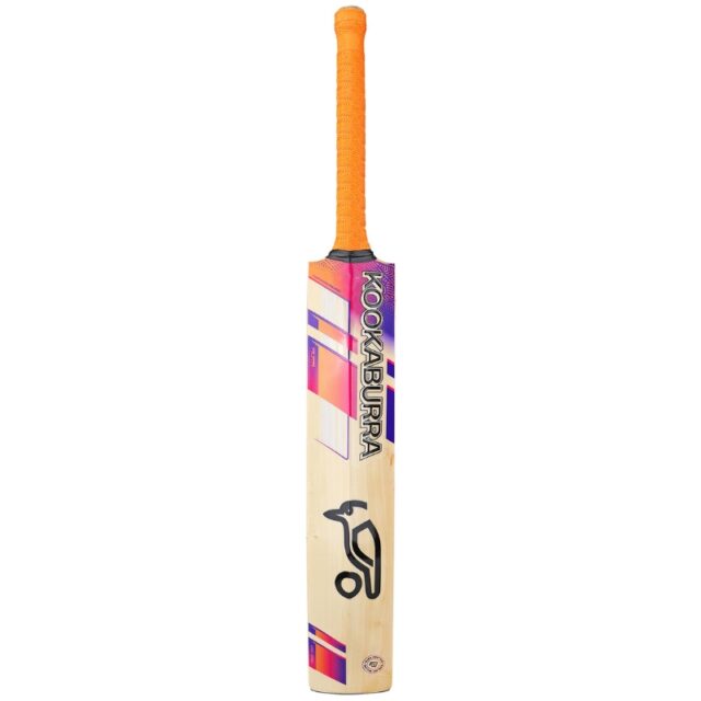 Aura Pro 2.0 Kookaburra Bat - Image 2
