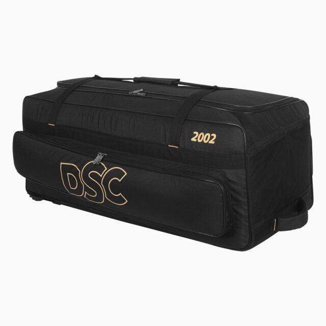 DSC 2002 Wheelie Bag - Image 4