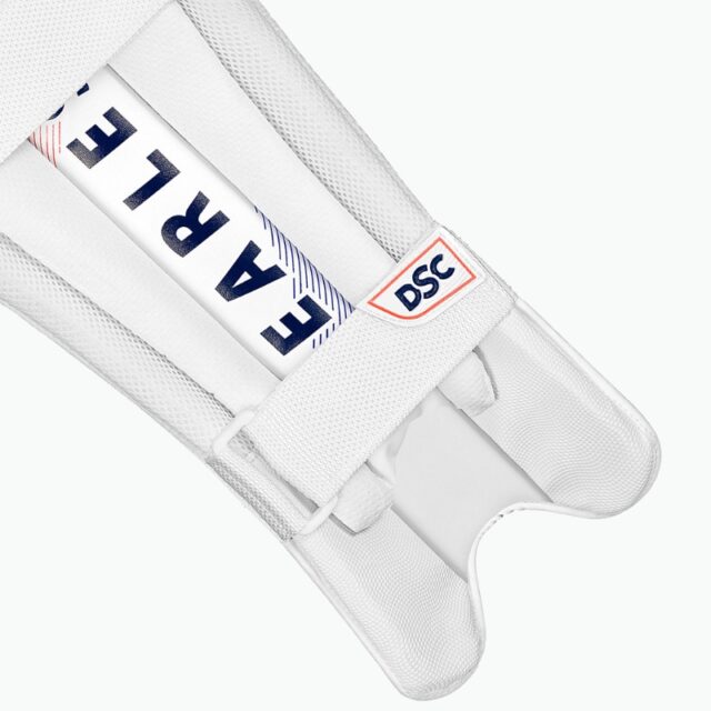 DSC Krunch 100 Wicket Keeping Pads - Image 2