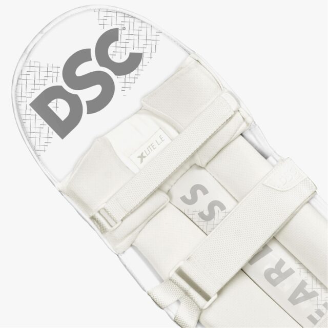 DSC Xlite LE Batting Pads - Image 2