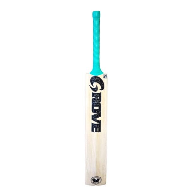 Grove Exclusive Junior cricket Bat - Image 2