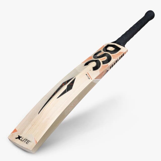DSC XLITE 25 Cricket Bat - Image 2